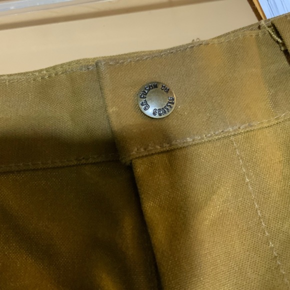 Filson Men's Tan Oil Tin Pants with leather cuffs - Picture 4 of 8
